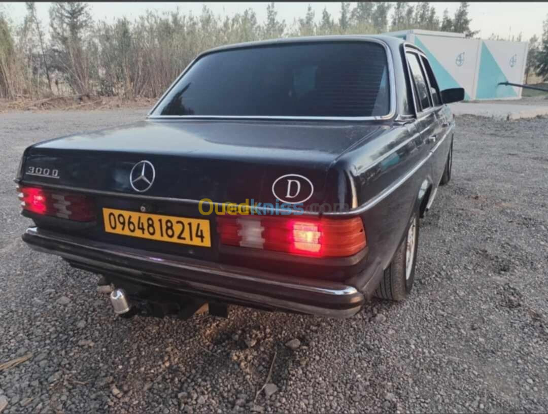 Mercedes Classe C 1982 