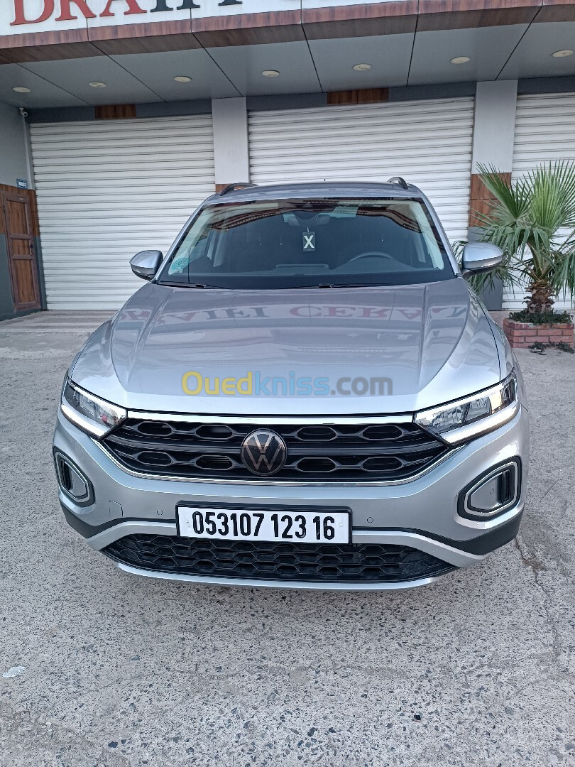 Volkswagen T-Roc 2023 Life