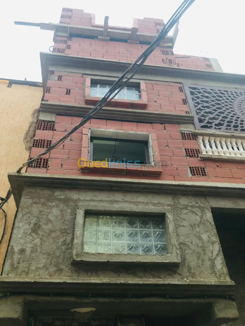 Vente Niveau De Villa F4 Béchar Bechar