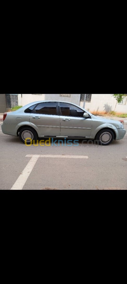 Chevrolet Optra 5 portes 2005 Optra 5 portes