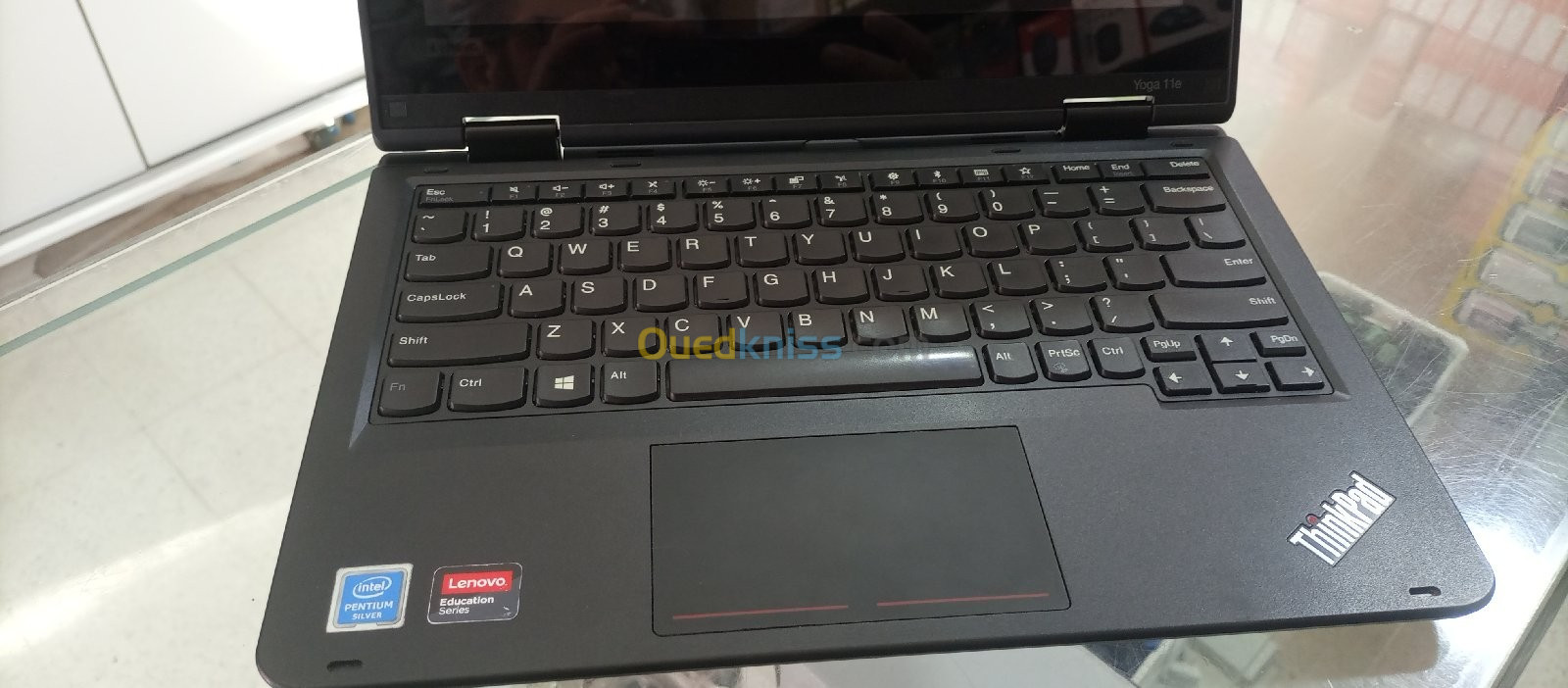 Lenovo Yoga E11 