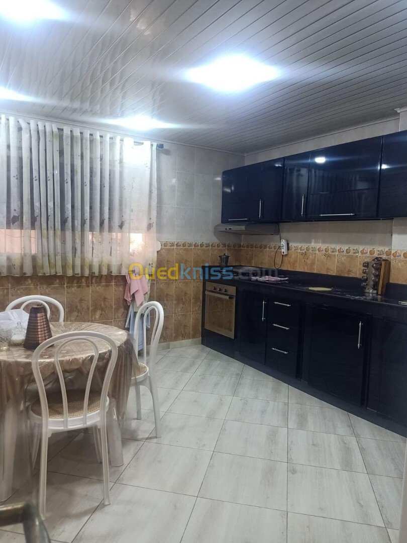 Location Appartement F4 Oran Bir el djir