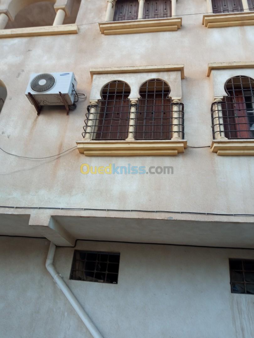 Vente Appartement F5 Alger Bouzareah