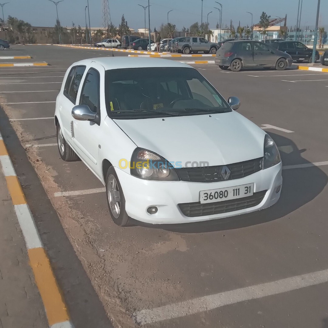 Renault Clio Campus 2011 Clio Campus