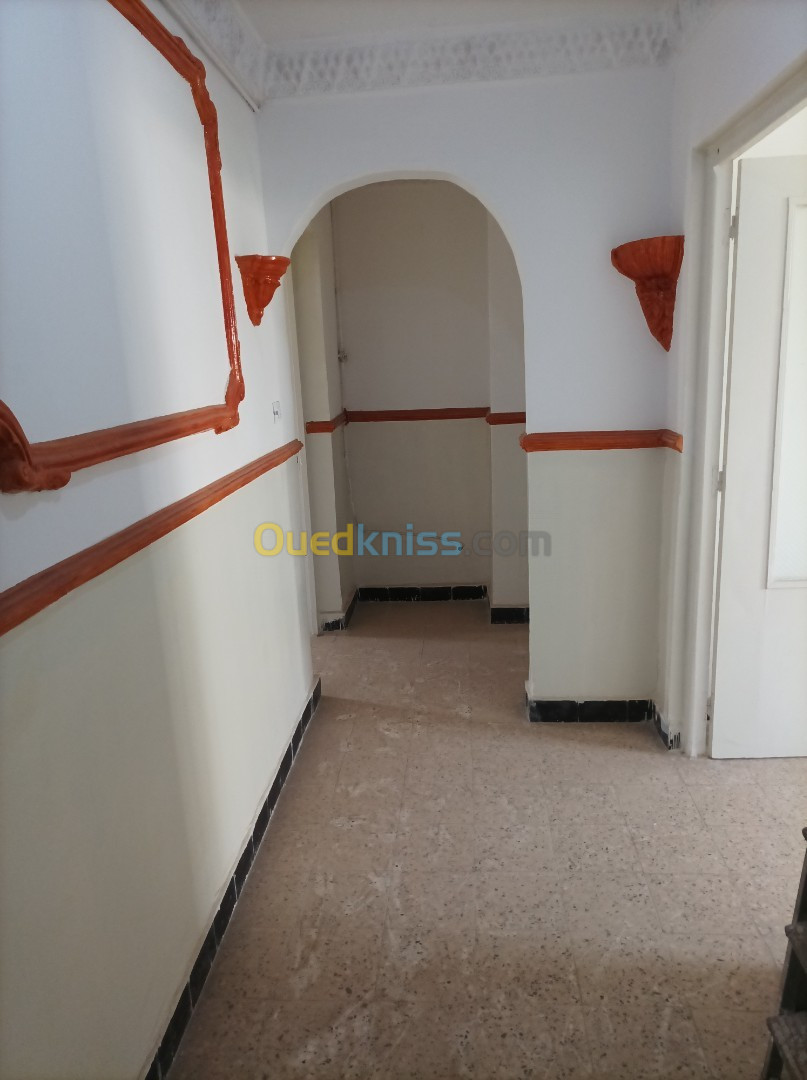 Location Appartement F9 Alger Bordj el bahri