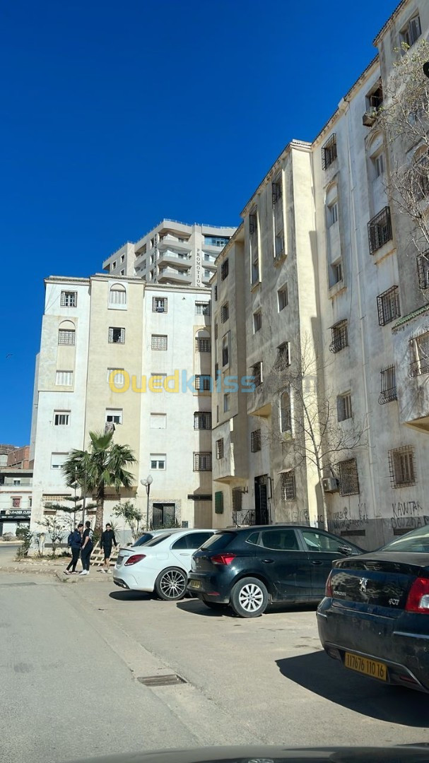 Location Appartement F4 Oran Oran