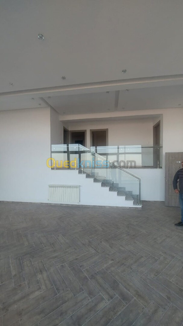 Location Duplex F4 Oran Bir el djir