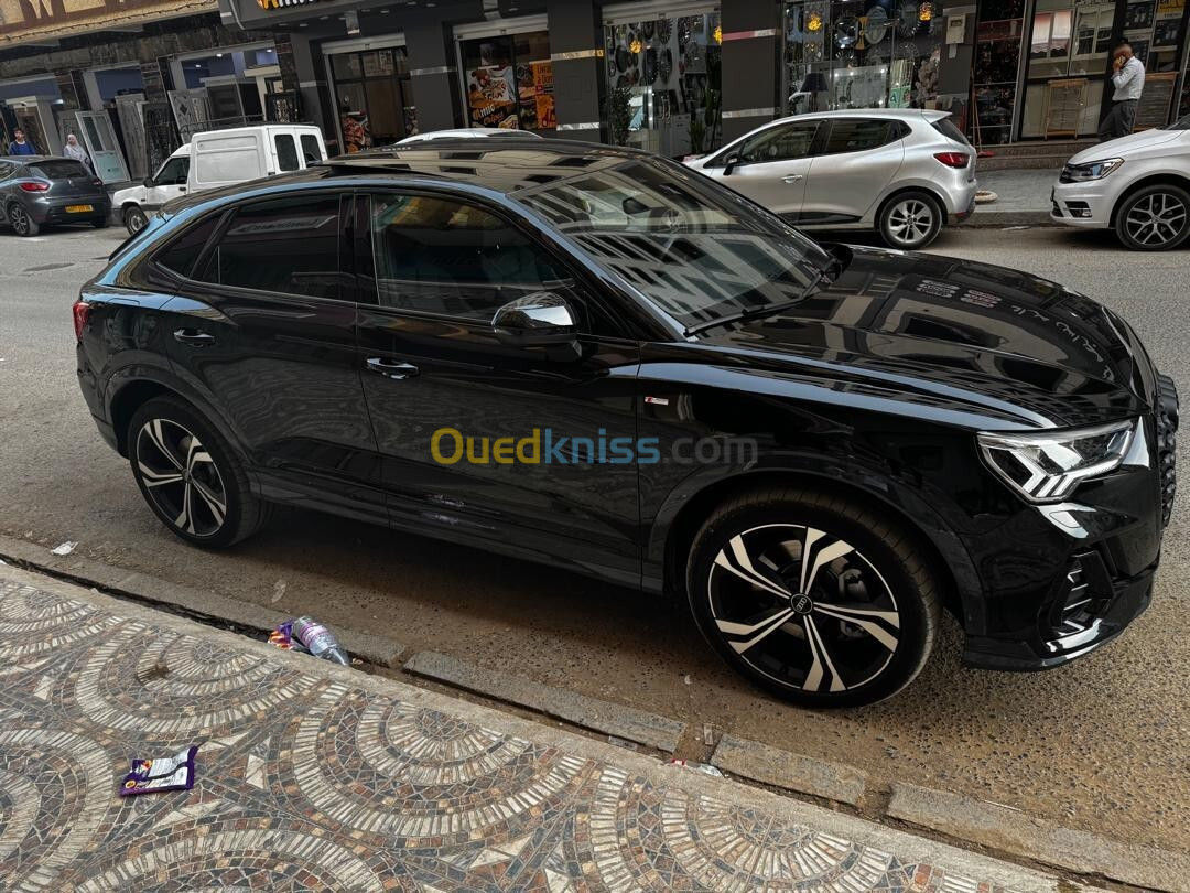 Audi Q3 2023 2023 Q3