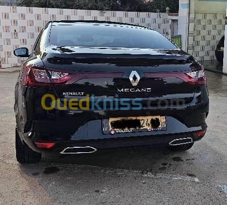 Renault Megane sedan 2024 Intense