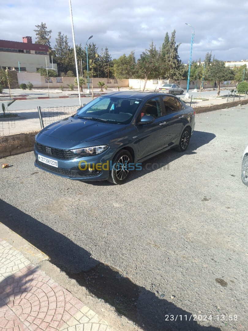 Fiat Tipo Sedan 2023 