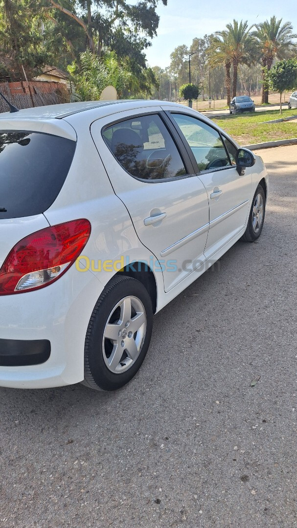 Peugeot 207 2011 Allure