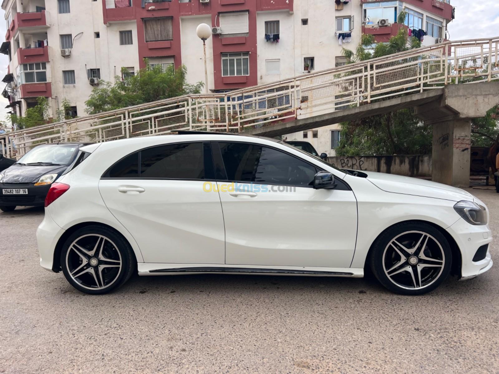 Mercedes Classe A 2015 180  Sport +