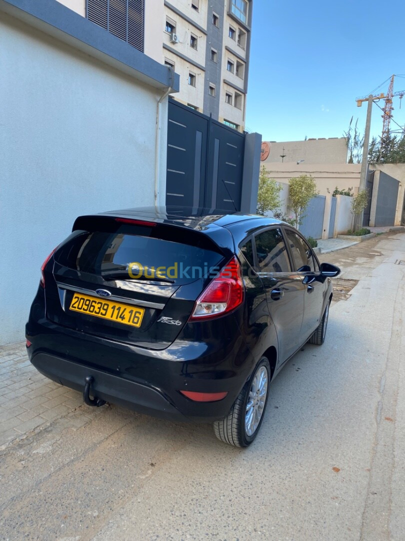 Ford Fiesta 2014 Titanium 