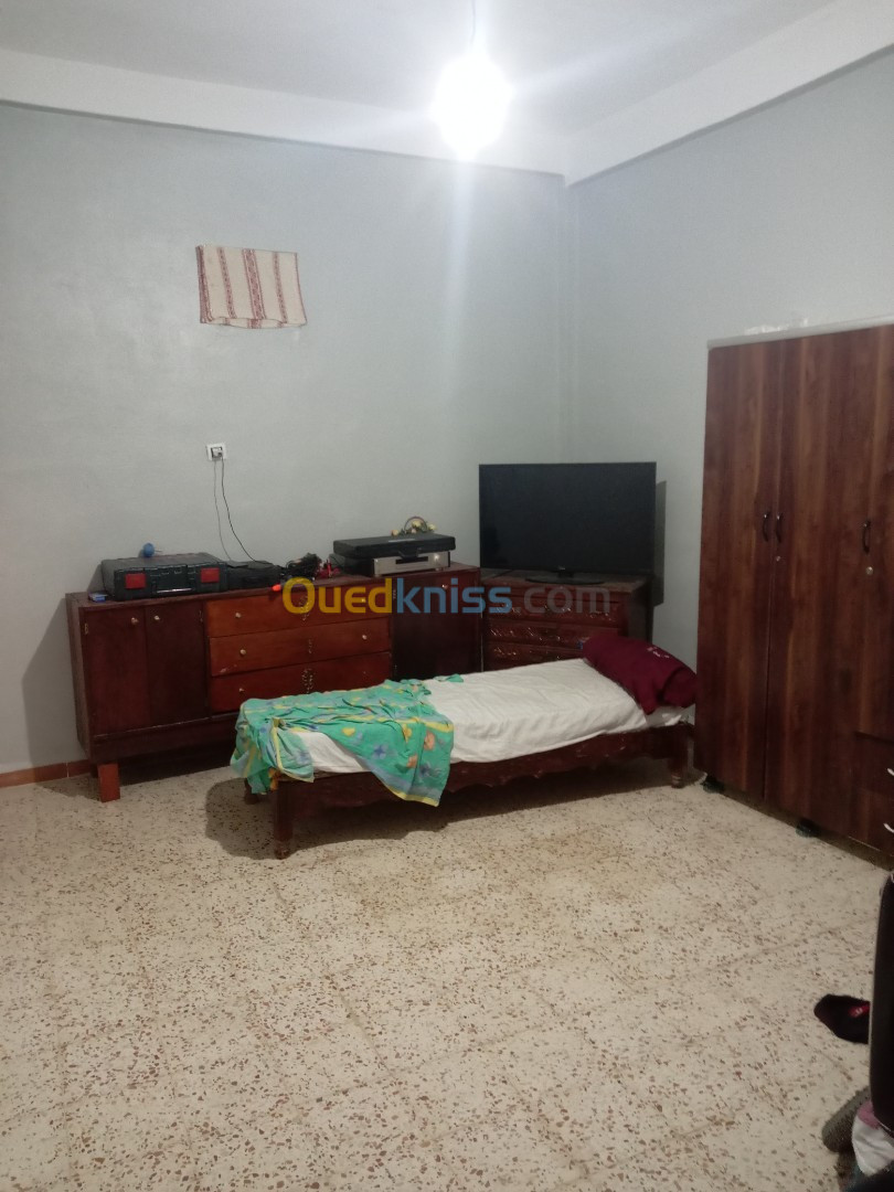 Vente Niveau De Villa F6 Oum el bouaghi Ain beida