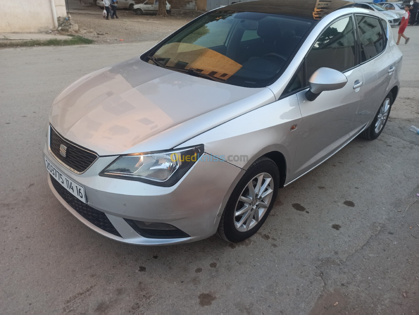 Seat Ibiza 2014 Fully +Toit ouvrant