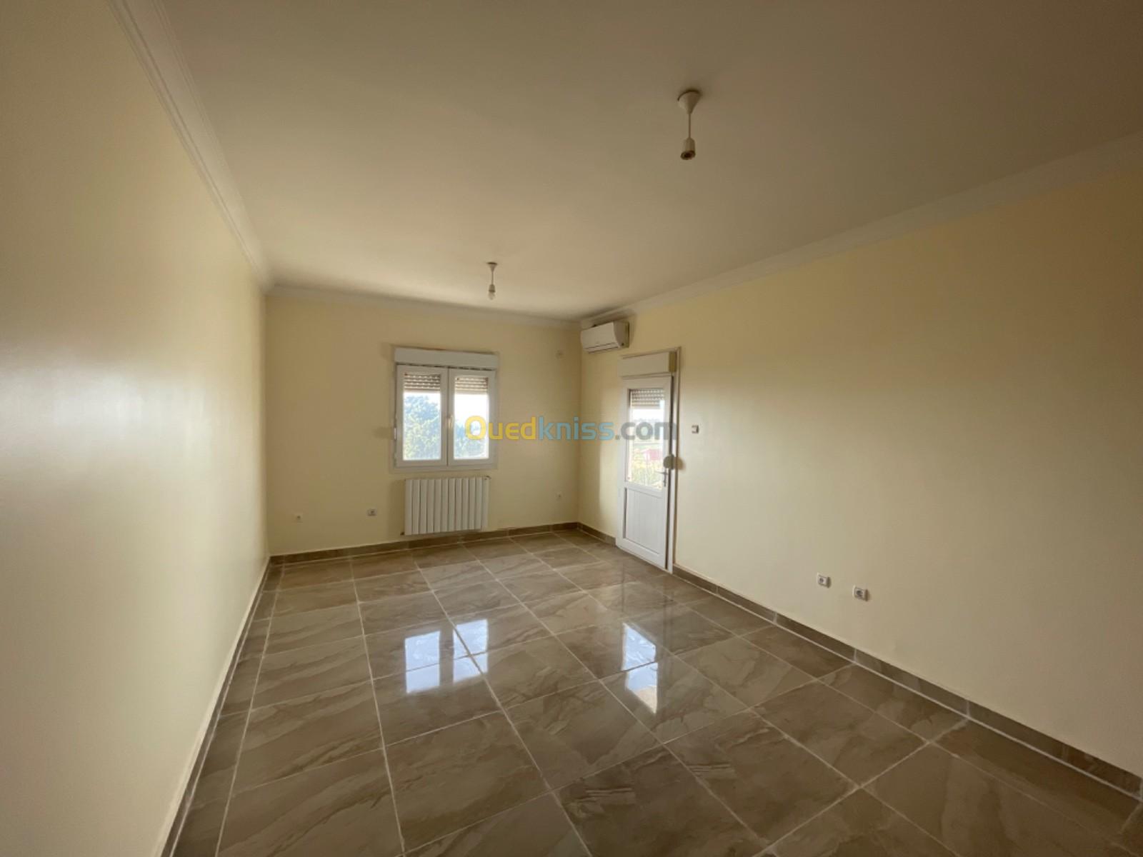 Location Appartement F5 Tipaza Bou ismail