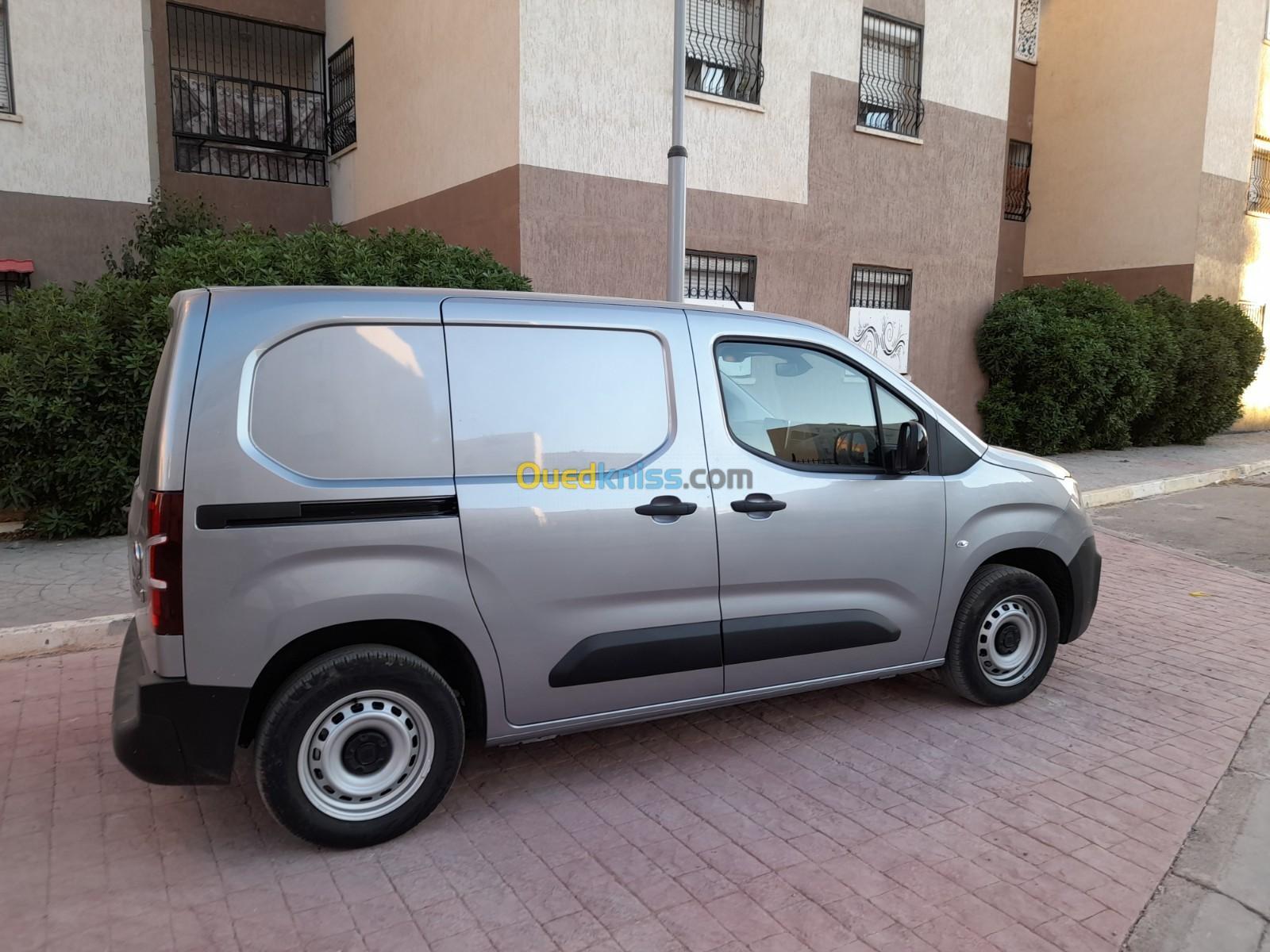 Fiat Doblo 2024 