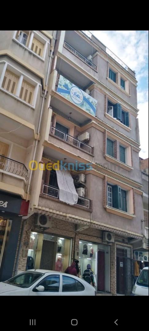 Location Appartement F4 Jijel Jijel