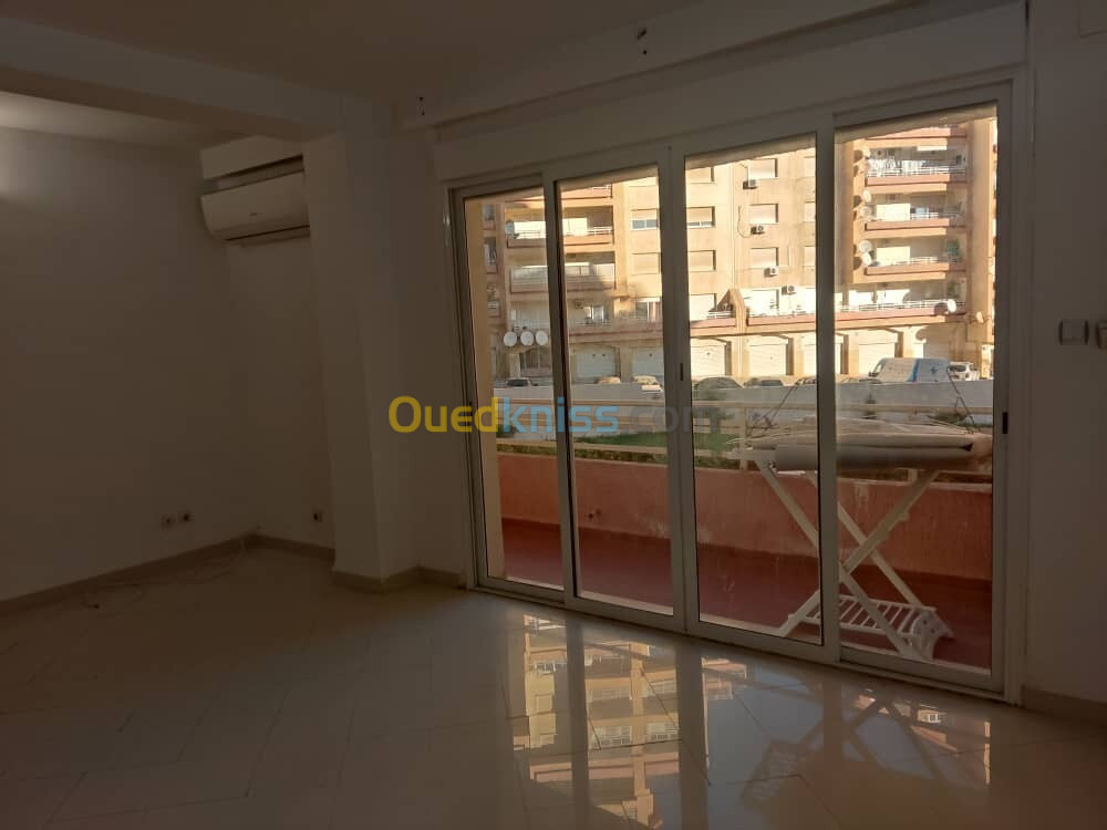 Location Appartement F3 Alger El achour