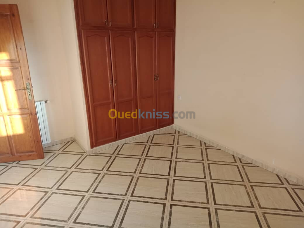 Location Appartement F3 Blida Blida