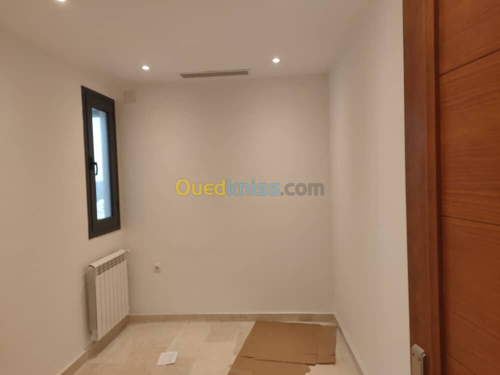 Location Appartement F4 Alger Staoueli