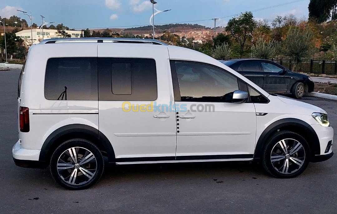 Volkswagen Caddy 2017 Alltrack