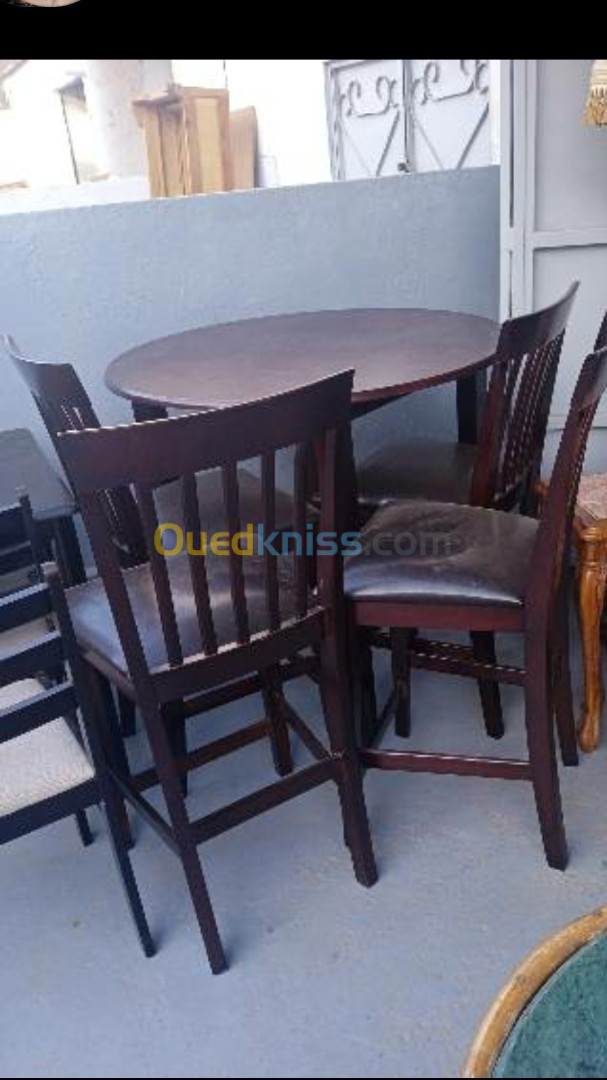 Vende des table bois hetre importation