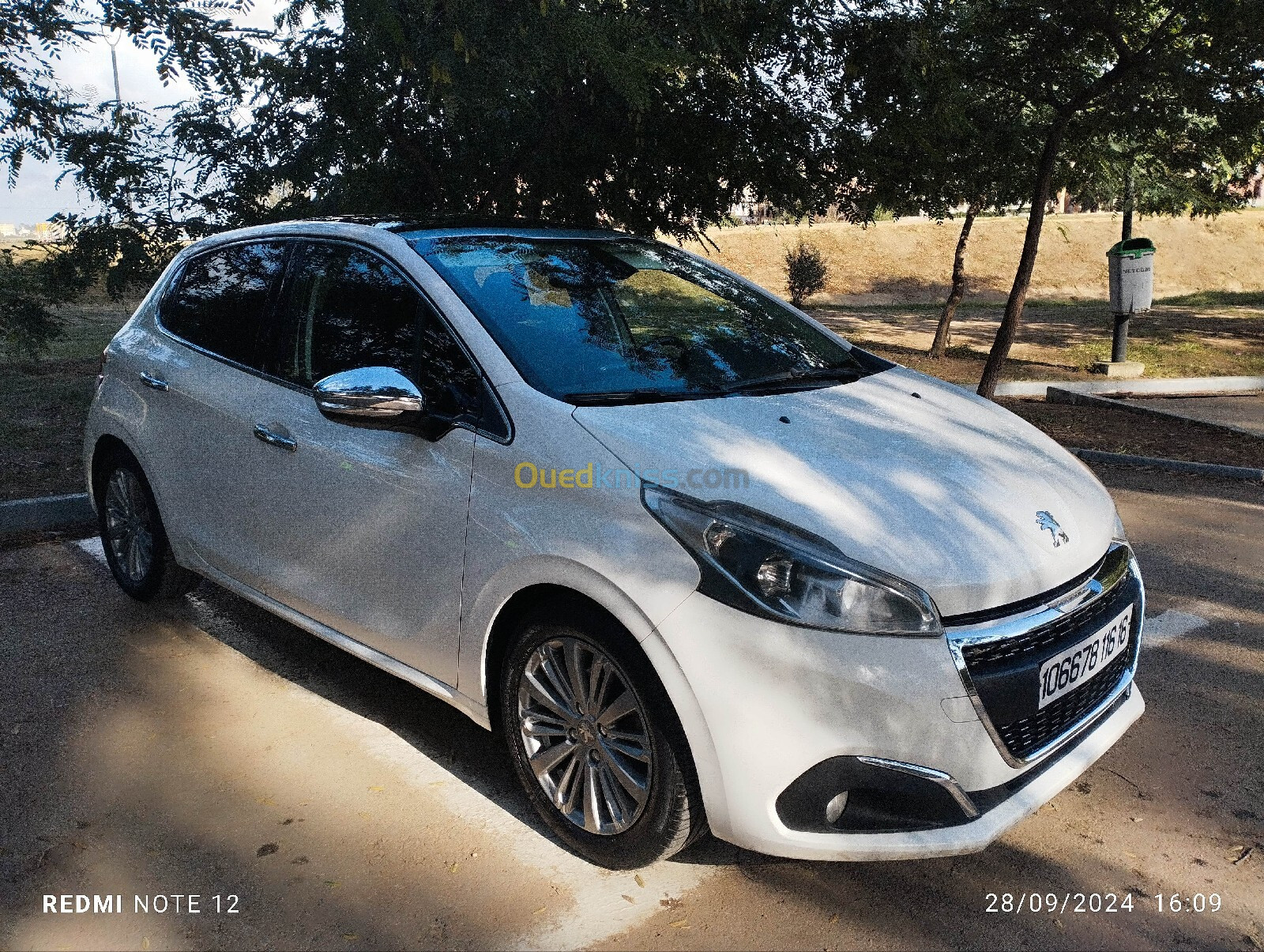 Peugeot 208 2016 Allure Facelift