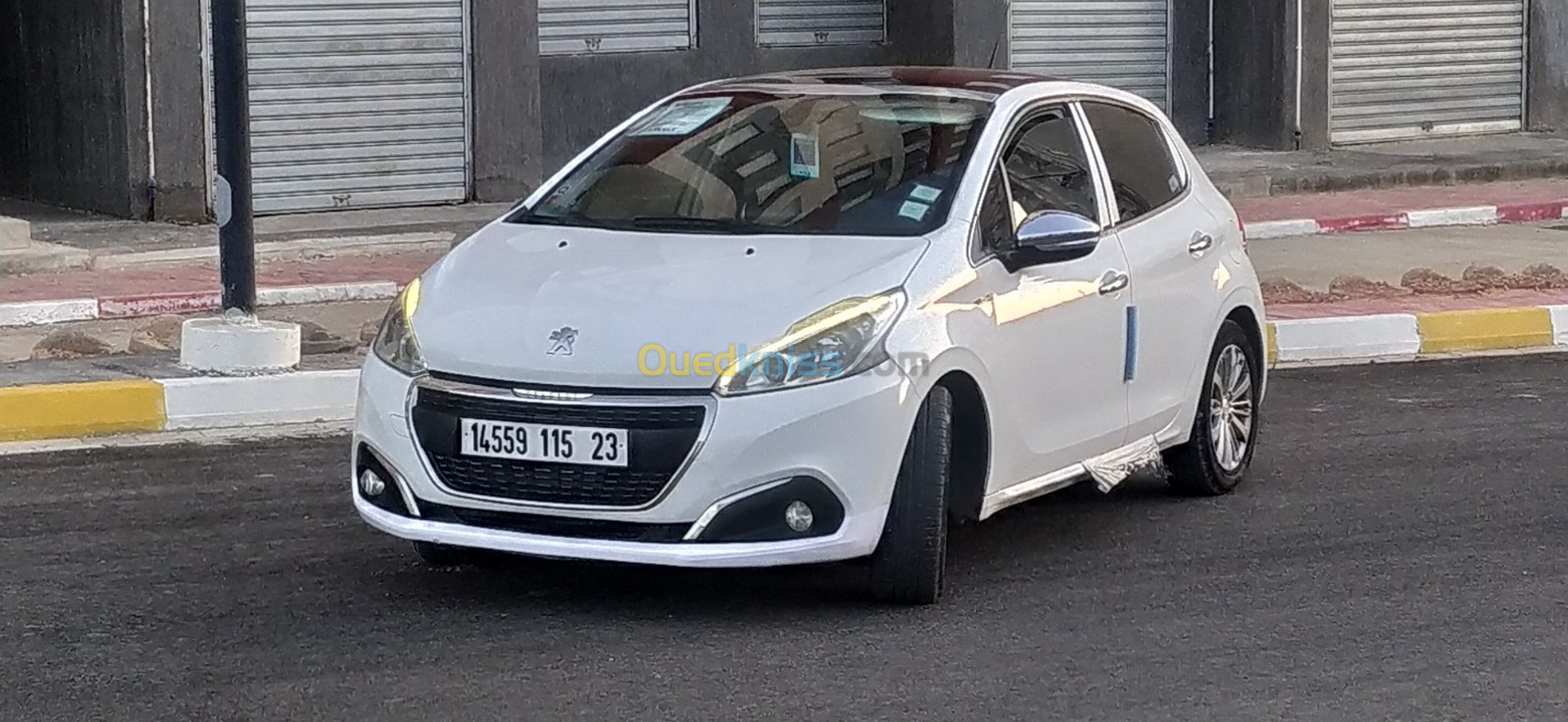 Peugeot 208 2015 Allure Facelift