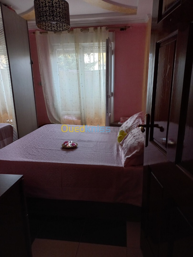 Location Appartement F3 Alger Kouba