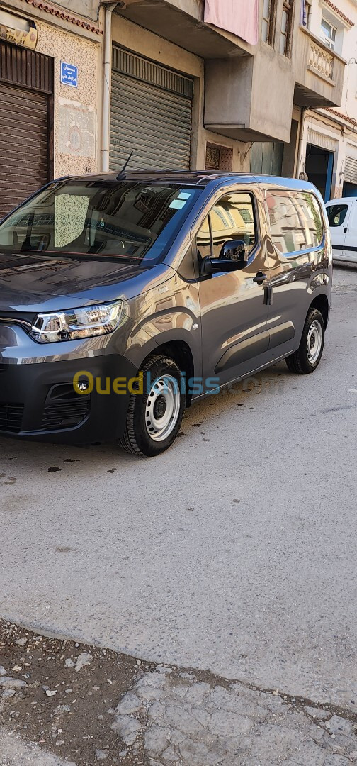 Fiat Professional Doblo 2024 Italienne