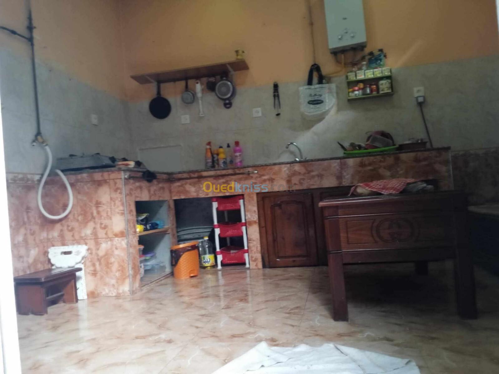 Location Appartement F1 Alger Saoula