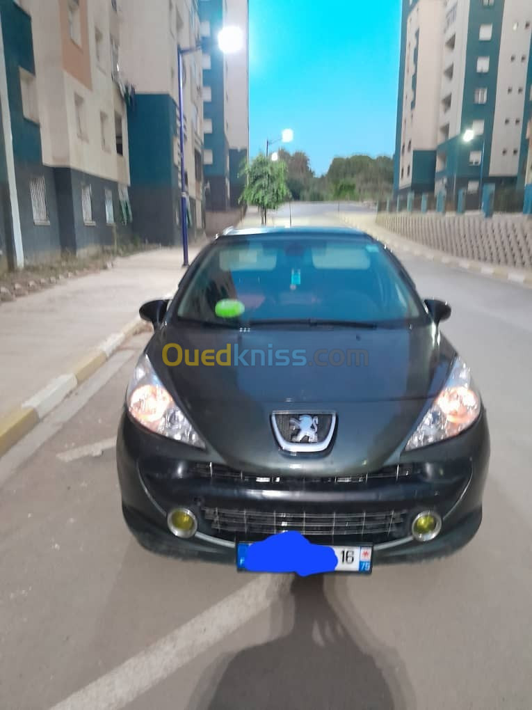 Peugeot 207 2008 207