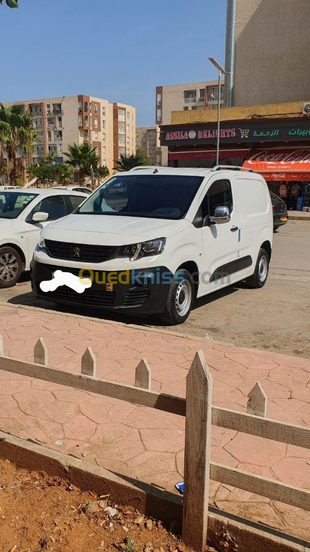 Peugeot Partner 2019 K9