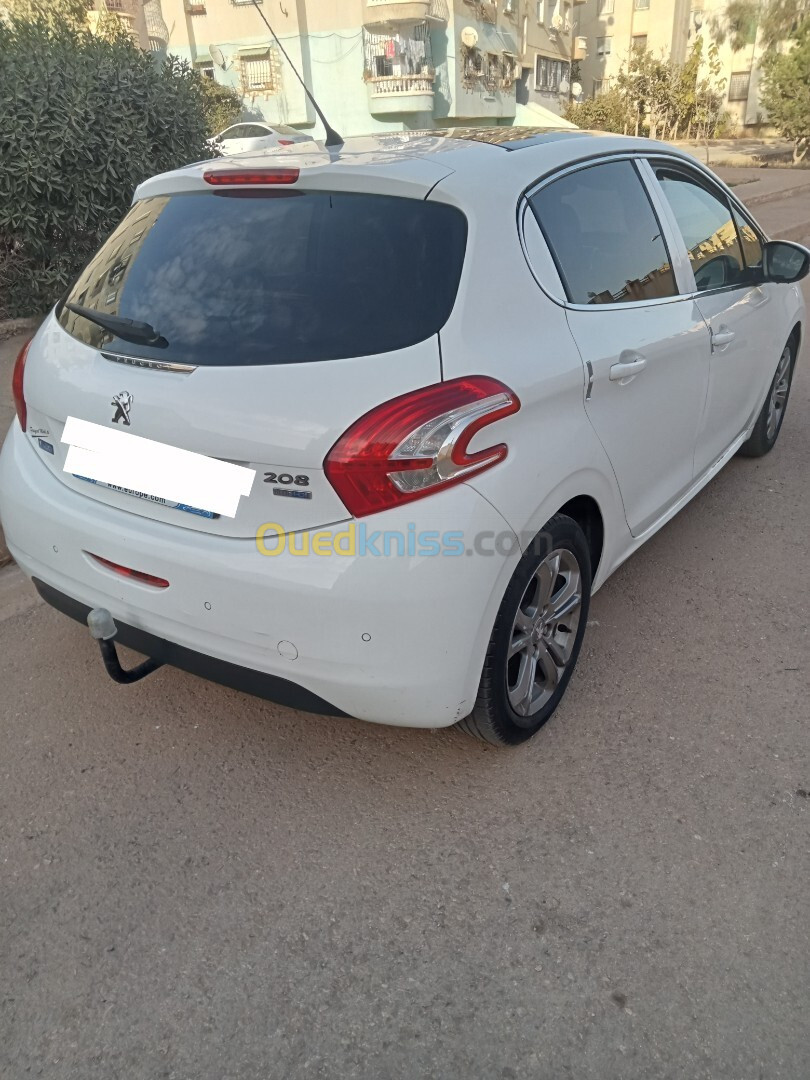 Peugeot 208 2013 Allure