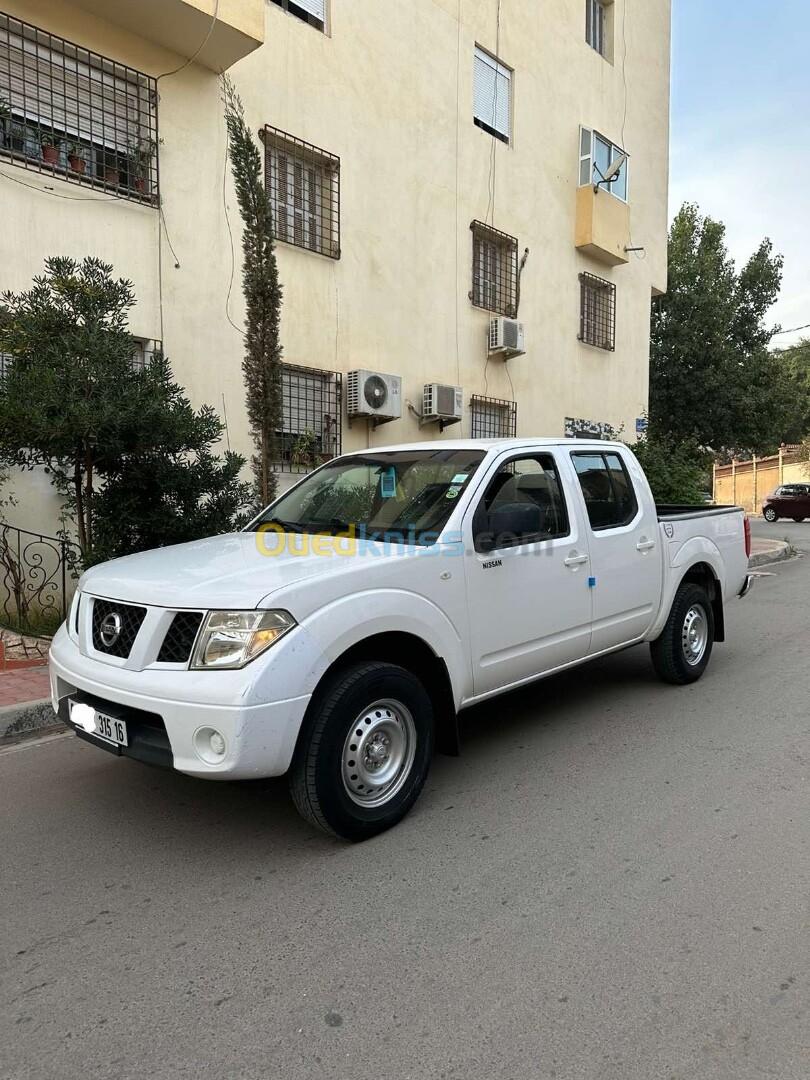 Nissan Navara 2015 Elegance 4x4