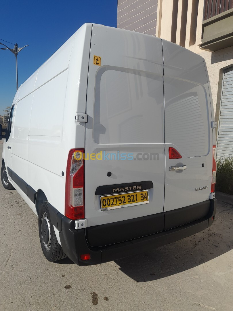 Renault Master 02panneaux 2021