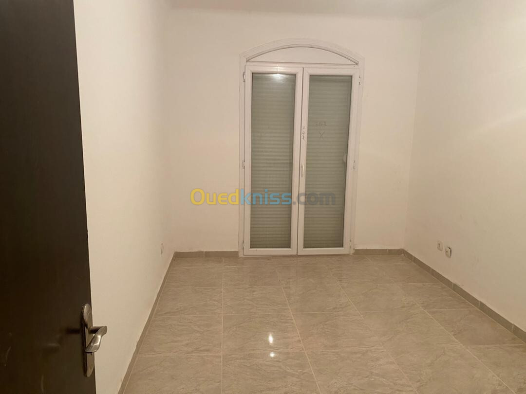 Location Appartement F5 Alger Ouled fayet