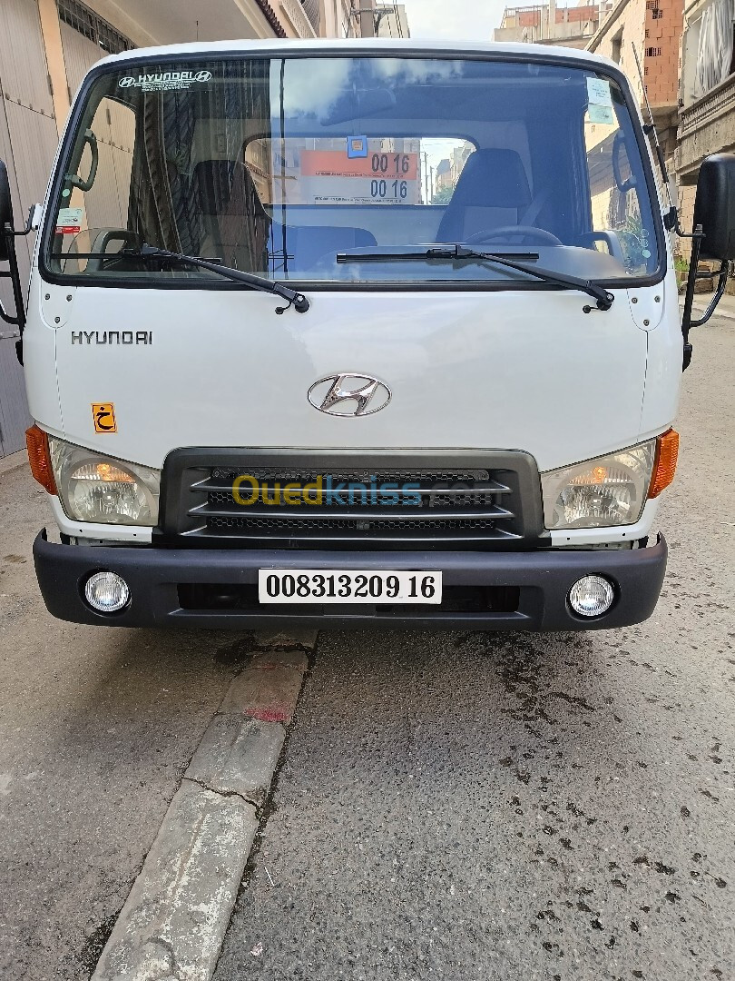 Hyundai HD65 2009