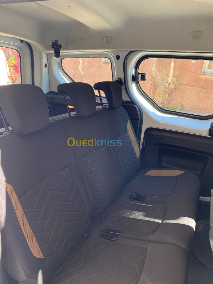 Renault Kangoo 2023 Stepway