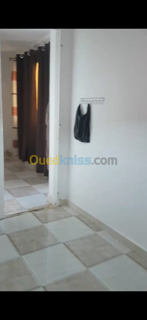 Location Appartement F4 Alger Bab ezzouar