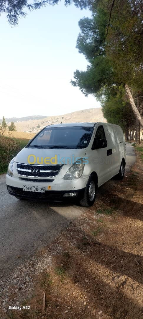 Hyundai H1 2011 