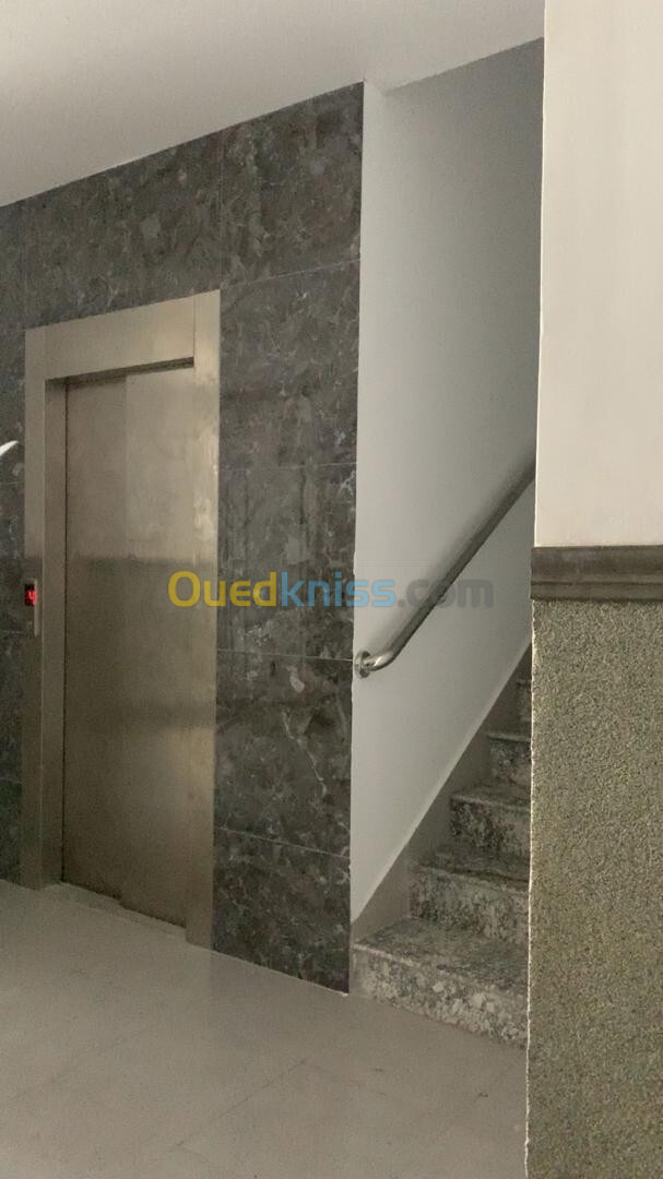 Vente Appartement F3 Alger Bordj el kiffan