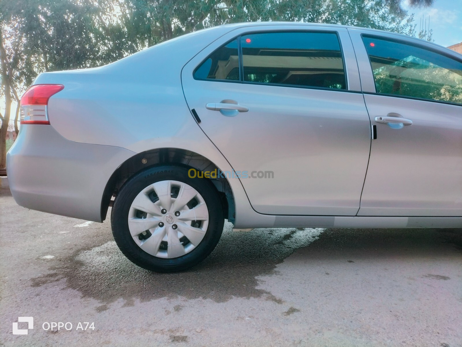 Toyota Yaris Sedan 2013 Yaris Sedan