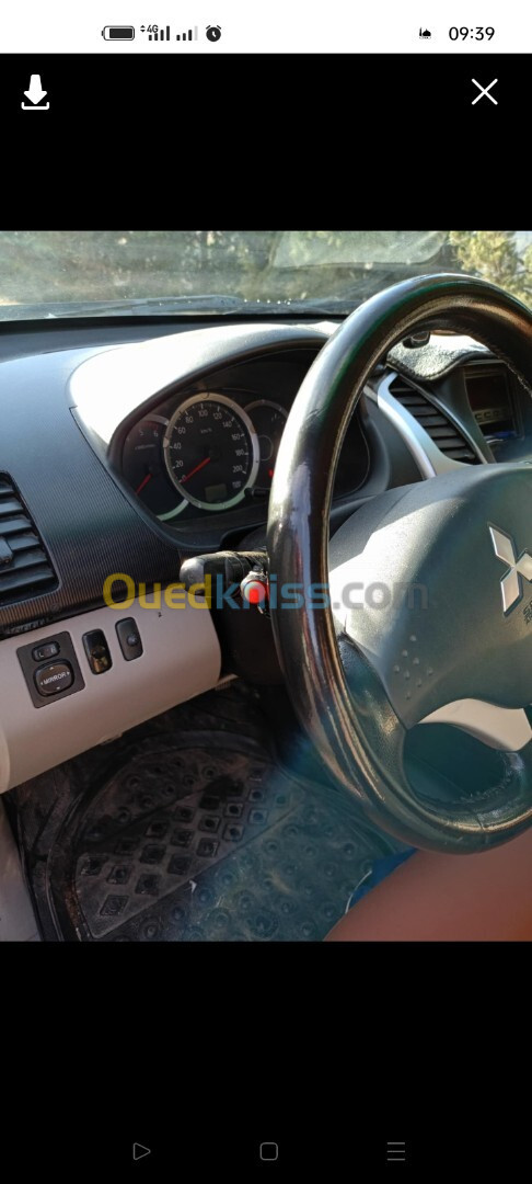 Mitsubishi L200 2013 sportero 4x4