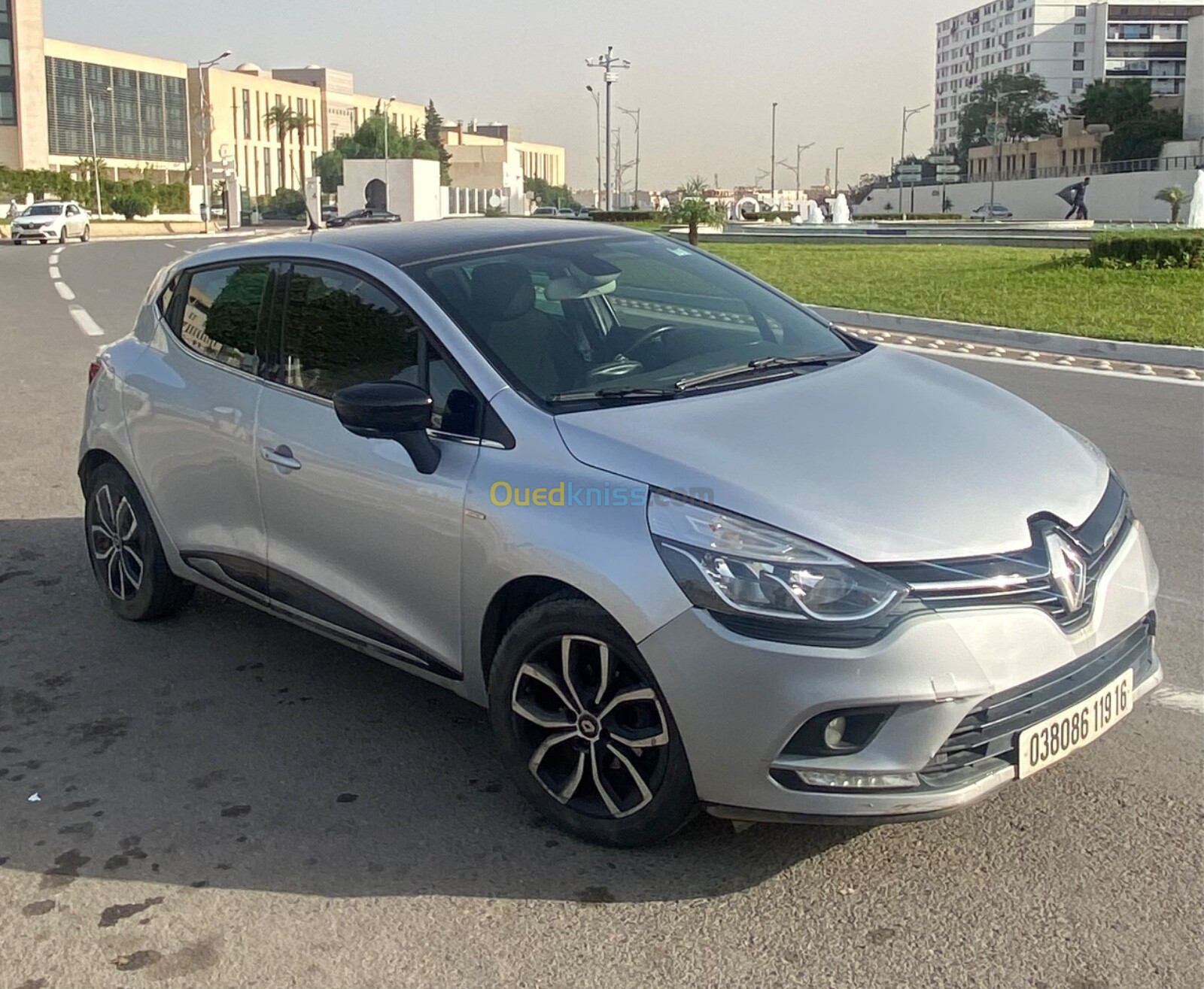 Renault Clio 4 2019 Limited 2