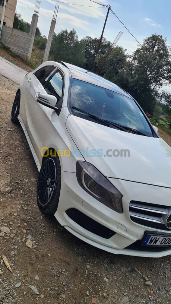 Mercedes Classe A 2014 200 Sport +