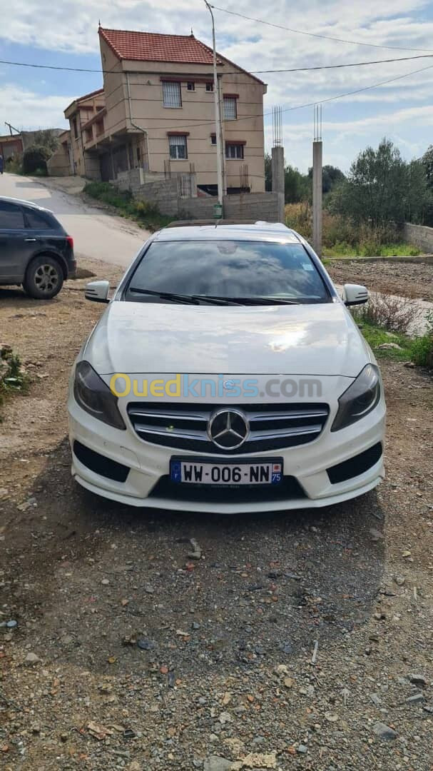 Mercedes Classe A 2014 200 Sport +