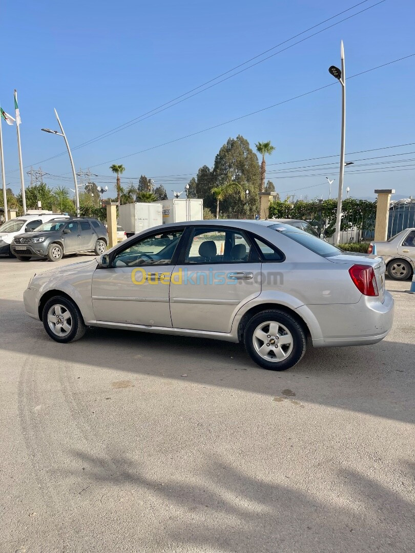 Chevrolet Optra 4 portes 2007 Optra 4 portes