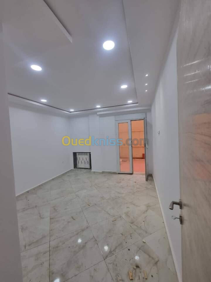 Vente Appartement F2 Alger Bordj el kiffan